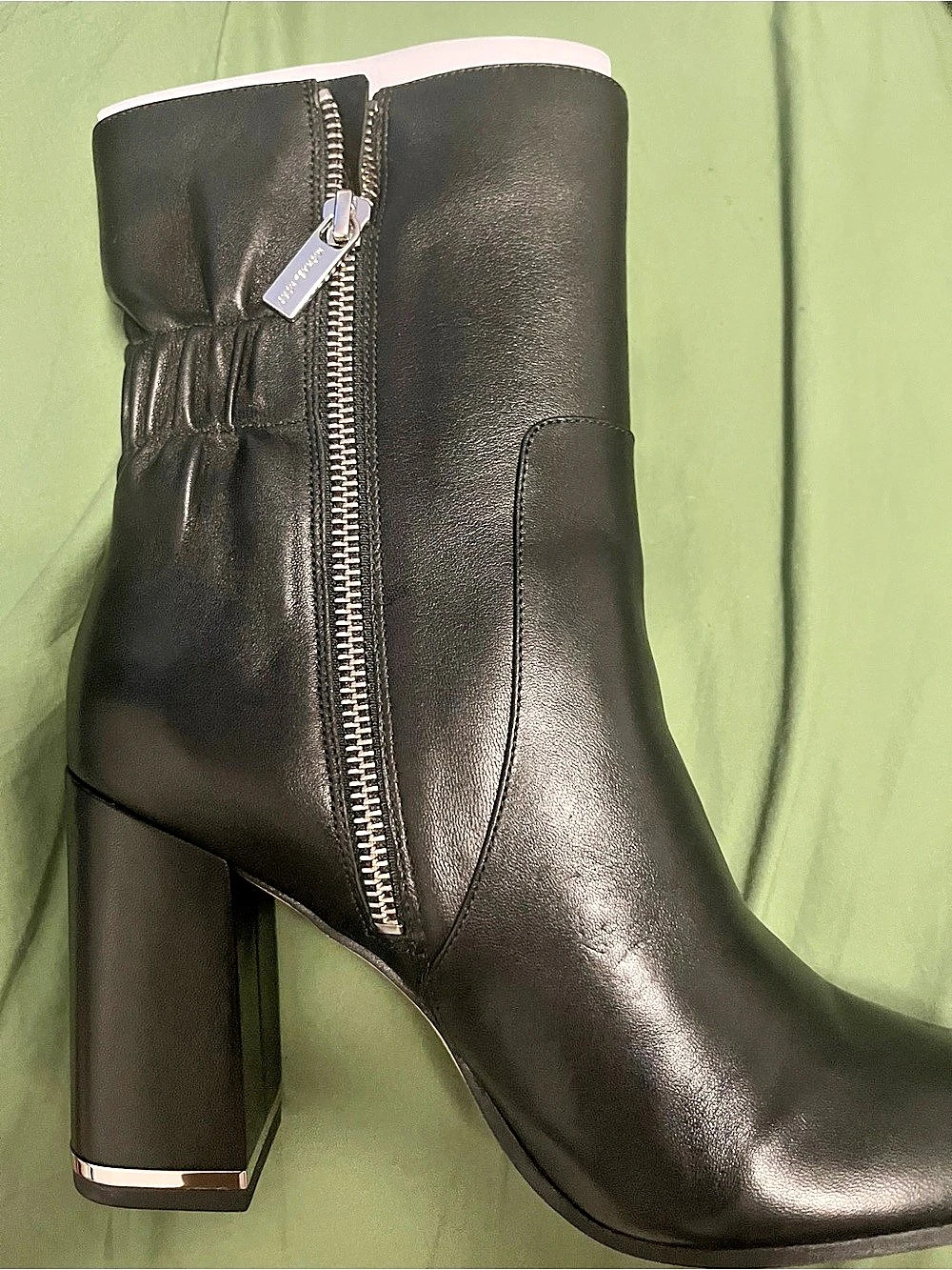 Michael Kors Ubsula Ankle Boot Leather Ankle Boots Black US 8M New Never Worn